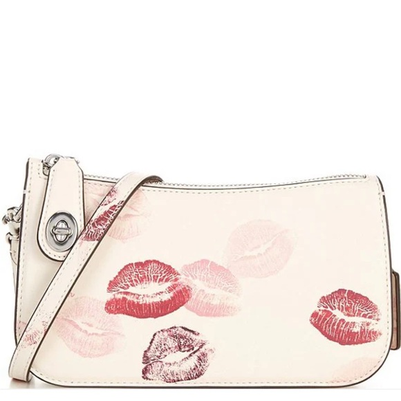 COACH Penn With Lip Print Shoulder Bag 💋 - Picture 8 of 11
